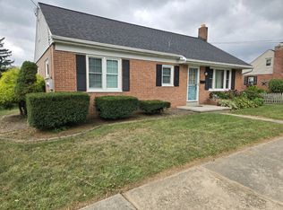 524 Elm St, Denver, PA 17517