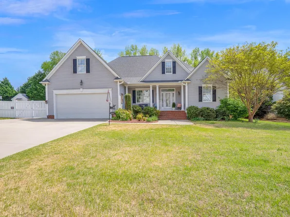 4407 Davis Farms Dr N, Wilson, NC 27896