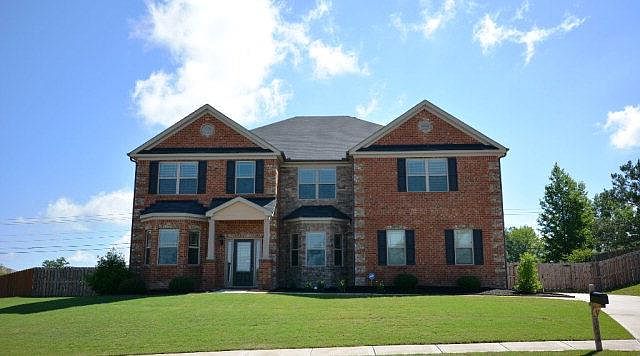 1st image of 3046 Parkridge Dr