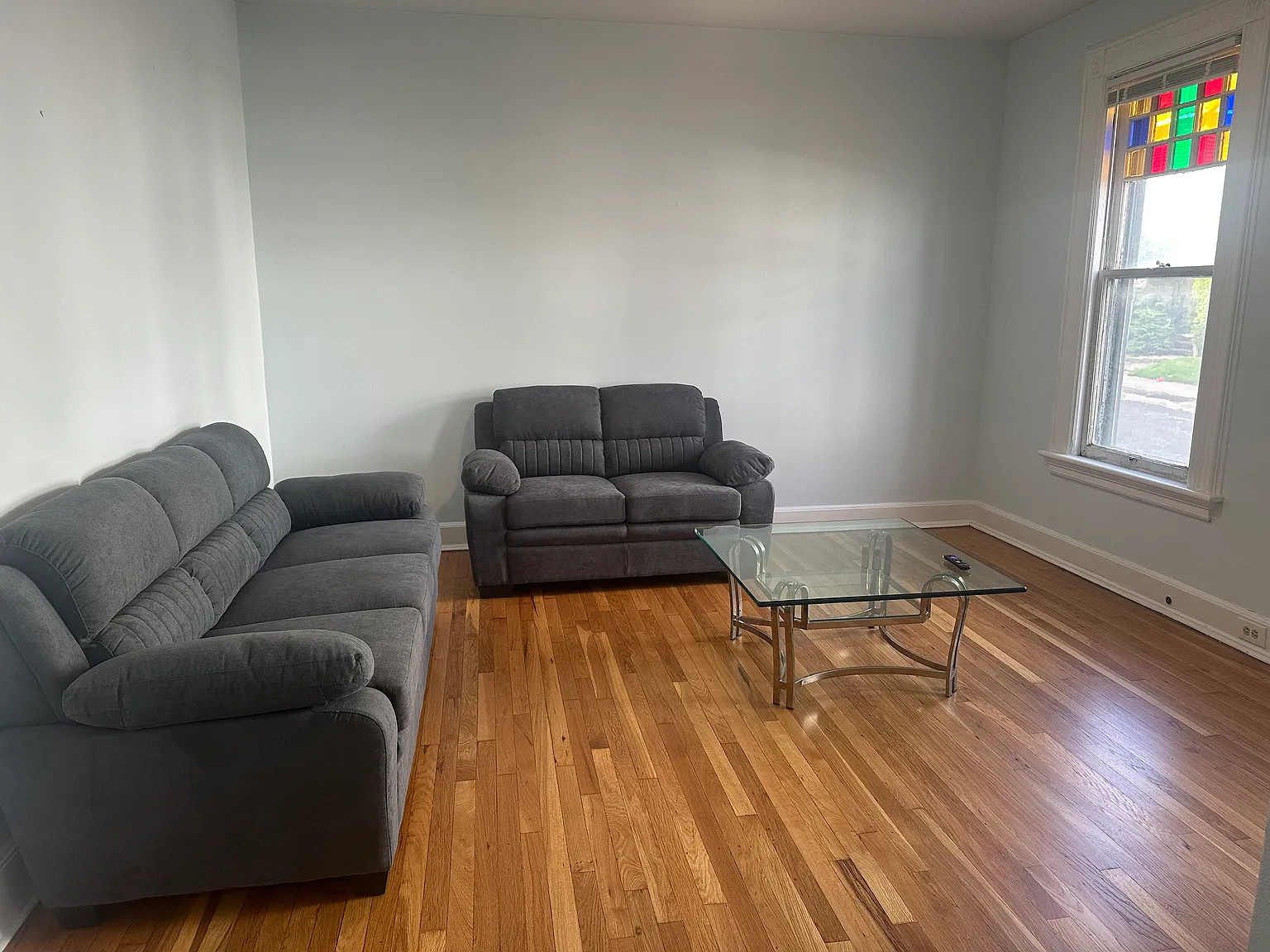 3 bed, $2,085 — Photo 4