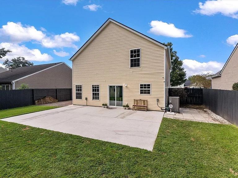 1344 Palm Cove Dr — Photo 29