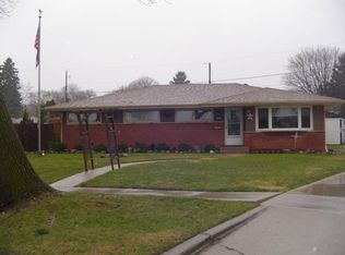 3747 S. Griffin Av., Milwaukee, WI 53207