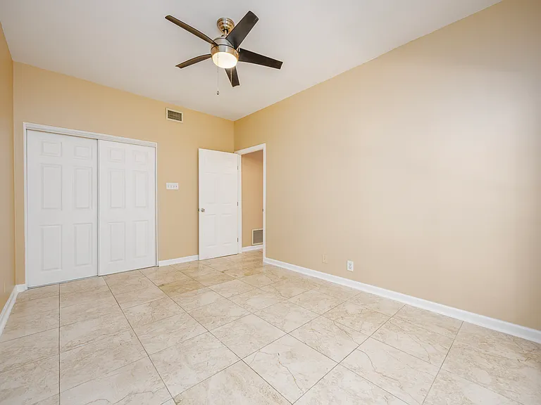 8642 Fredericksburg Rd #503 — Photo 21