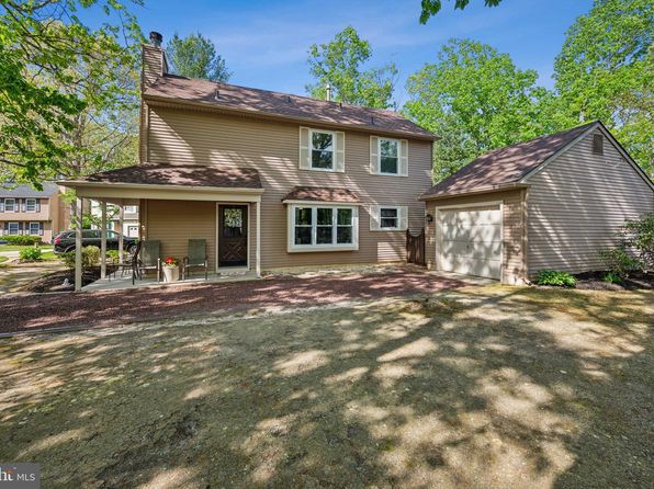 11 Windingbrook Ct, Atco, NJ 08004