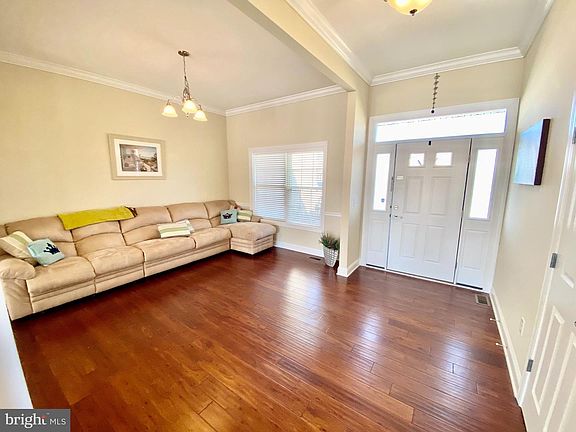 3rd image of 34008 Inlet Breeze Dr