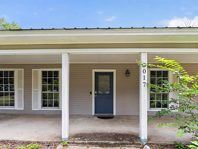 3017 Airport Rd — Photo 4