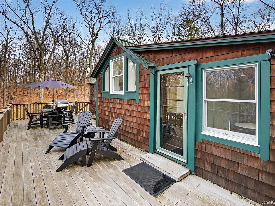 1st image of 58 Oxford Springs Road