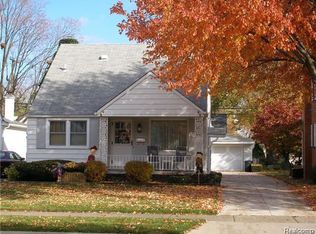 620 N Denwood St, Dearborn, MI 48128