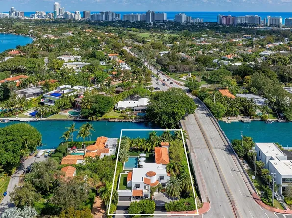 1221 W 48th St, Miami Beach, FL 33140