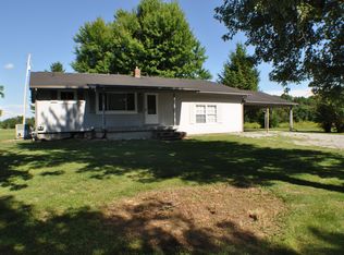 1438 Potato Farm Rd, Crossville, TN 38571