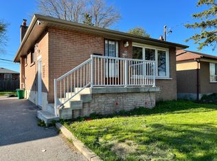 552 Monteith Ave, Oshawa, ON L1J 1C9
