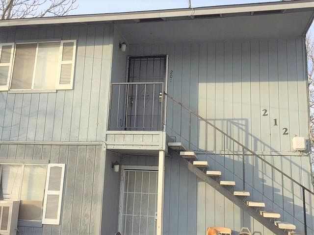 1st image of 212 N 4th Ave #201