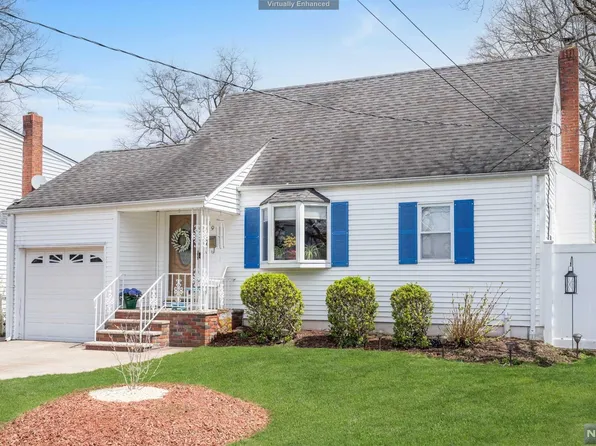 39 Birch Rd, Dumont, NJ 07628