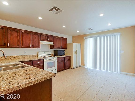2nd image of 166 Kings Peak Ct #0