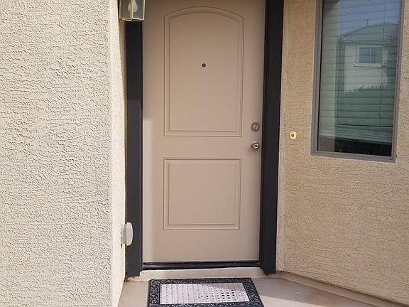 3rd image of 40485 W Hayden Dr
