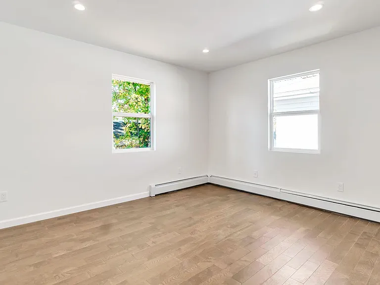 34 N Maryland Ave #36 — Photo 19