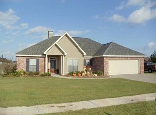 9617 Belle Place Cir, Maurice, LA 70555