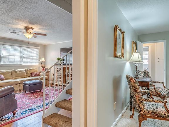 4th image of 1230 Woodhill Ct