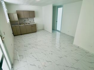 39 Calle Jazmin, San Juan, PR 00927