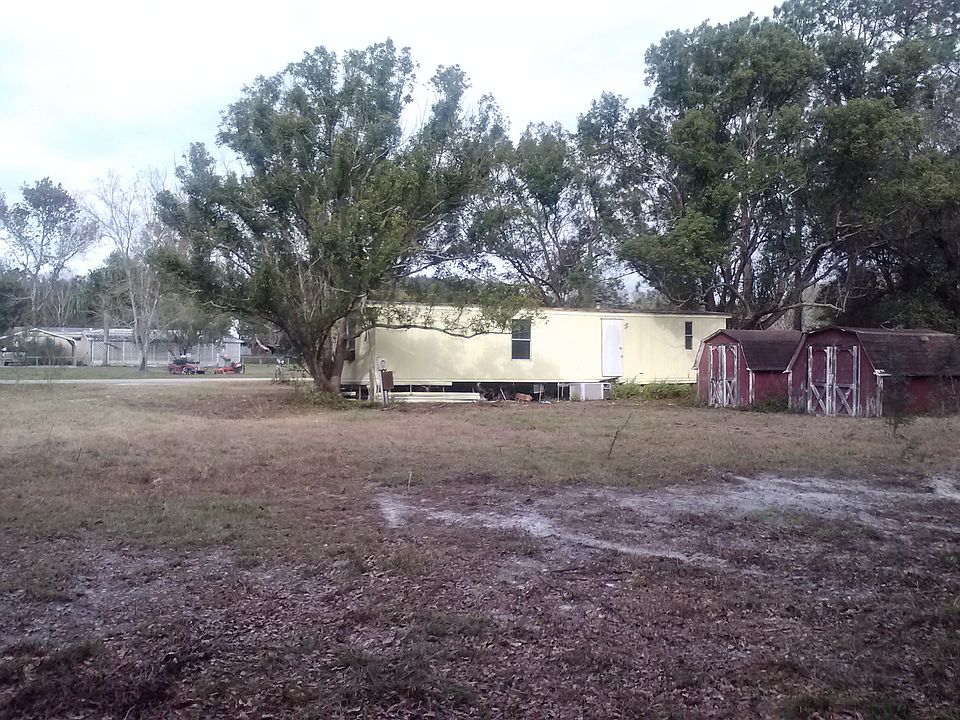 1st image of 26652 Glenwood Dr