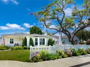 389 E 19th St, Costa Mesa, CA 92627