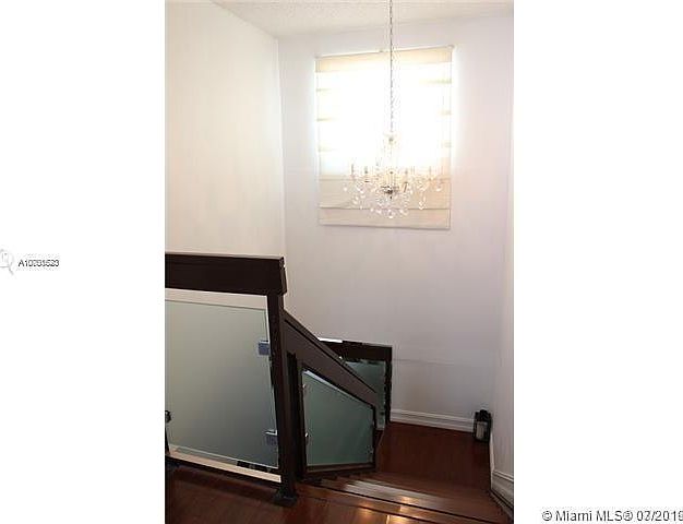 1st image of 10121 NW 52nd Ter