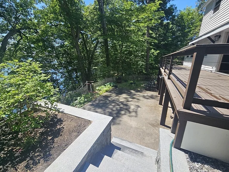 1115 Old Connecticut Path — Photo 31