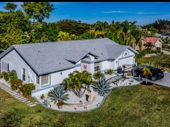 22690 Island Lakes Dr, Estero, FL 33928