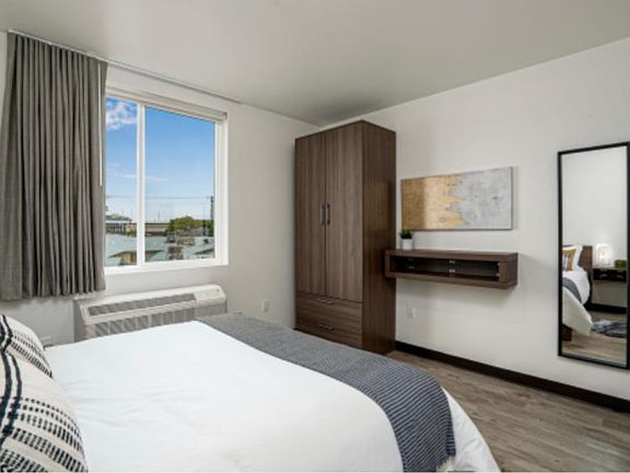4th image of 7798 Starling Dr #332