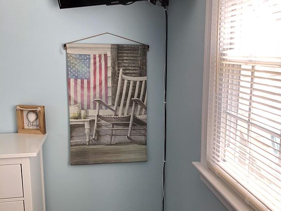3rd image of 1600 Asbury Ave #C