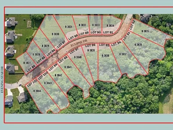 3207 Eclipse Dr #96, Green Bay, WI 54311