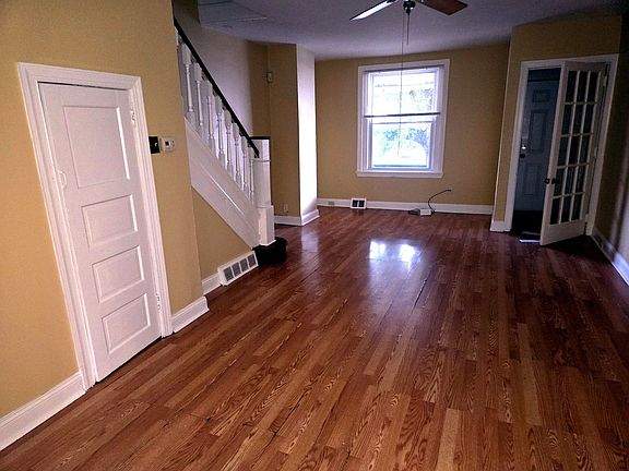 4th image of 1914 S 22nd St