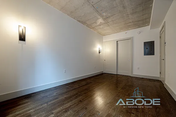 Rented by ABODE NYC LLC | media 9