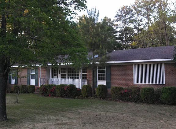 3rd image of 149 Mimosa Dr