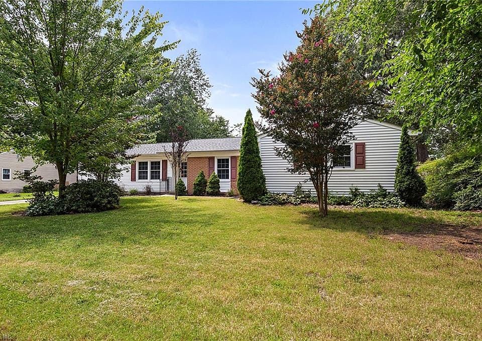 1st image of 3708 Kenny Ln