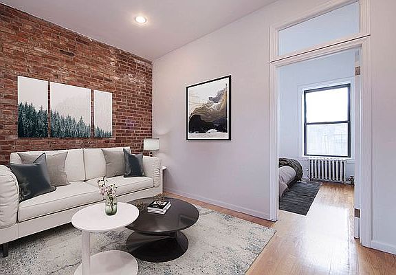 2nd image of 124 Ludlow St APT 5B