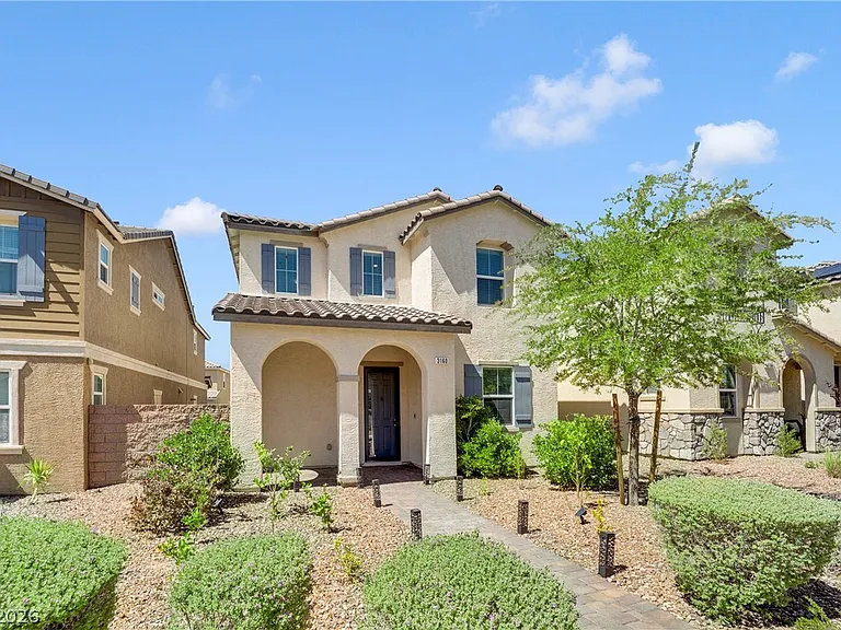 3160 Florence Falls Walk — Photo 4