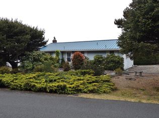 2506 NW Parker Ave, Waldport, OR 97394