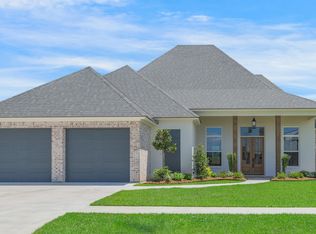 106 Ashgrove Ln, Broussard, LA 70518