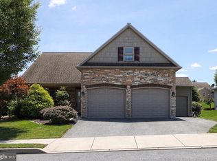 627 Auburn Dr, Manheim, PA 17545