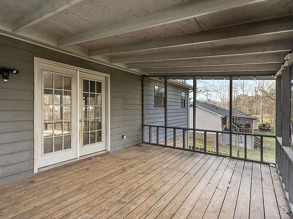 4th image of 153 Jenkins Rd NE