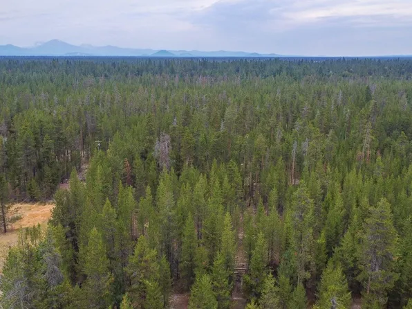 51270 Parker Rd, La Pine, OR 97739