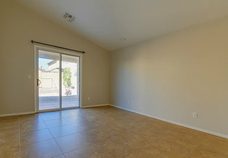 11560 W Cheryl Dr — Photo 5
