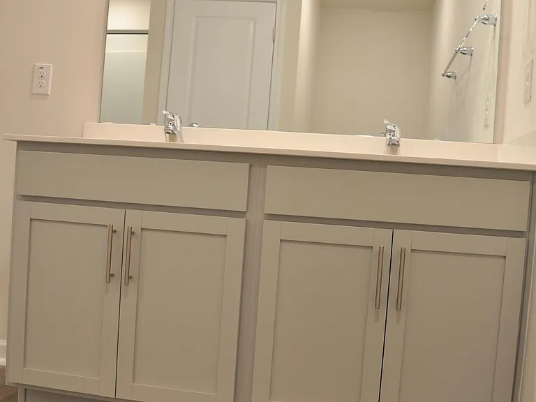 311 David Hill Dr #17 — Photo 24