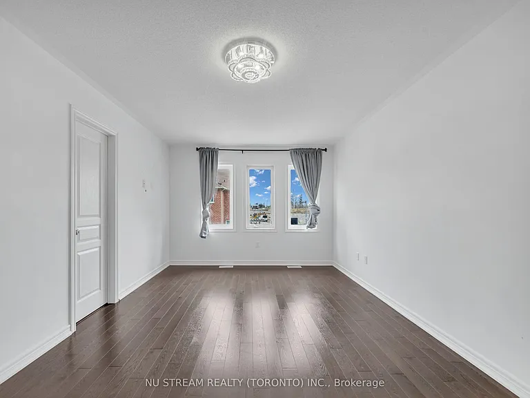 17 Greenery Rd — Photo 18