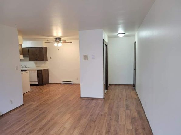 4224 W Howard Ave #8