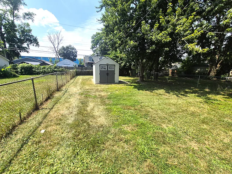 11252 Ziegler St — Photo 6