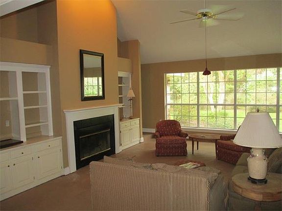 2nd image of 30349 Seven Oaks Dr