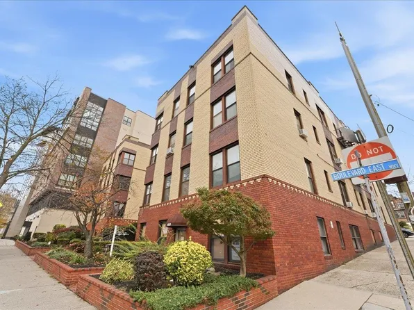 6035 Blvd East image 17 of 18