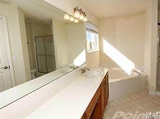 3909 Cambridge Crossing Dr, Saint Charles, MO